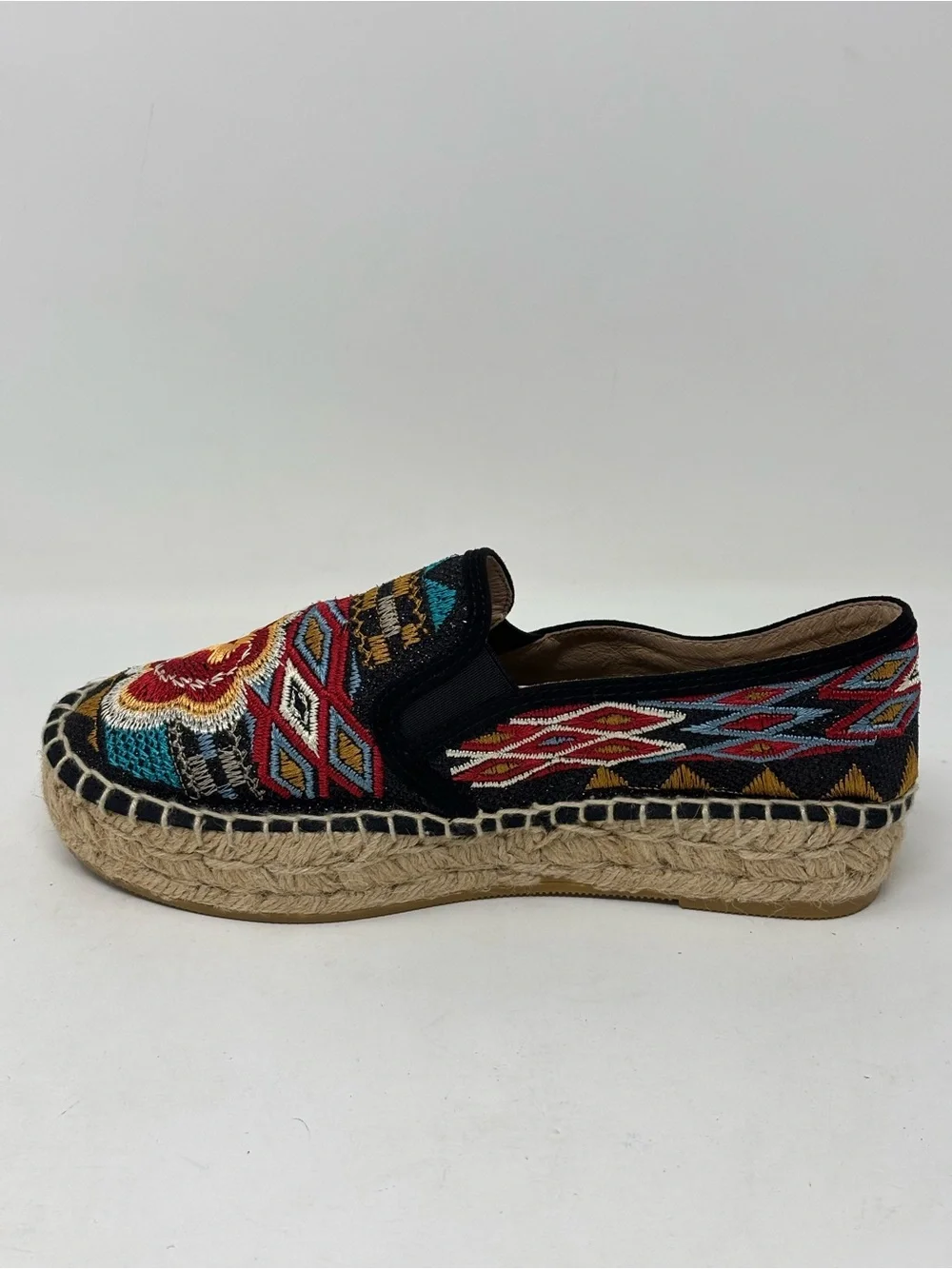 Johnny Was Aldorna embroidered espadrille slip one shoes NWOT size 36 (6)